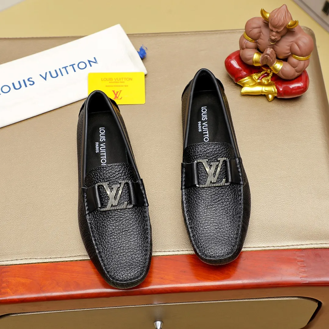 Men's shoes 💰360 💰 LV Louis Vuitton's top-quality Peaches men's shoes 💯Original copy of the official website, the upper is made of imported official website 1:1 material ❌Italian 🇮🇹 cowhide surface, imported pigskin lining. It’s definitely not made with ordinary craftsmanship, it’s the model used by celebrities! The factory’s craftsmanship is designed to create the most perfect shoes for trendy men! Colors available! 38-45 yards